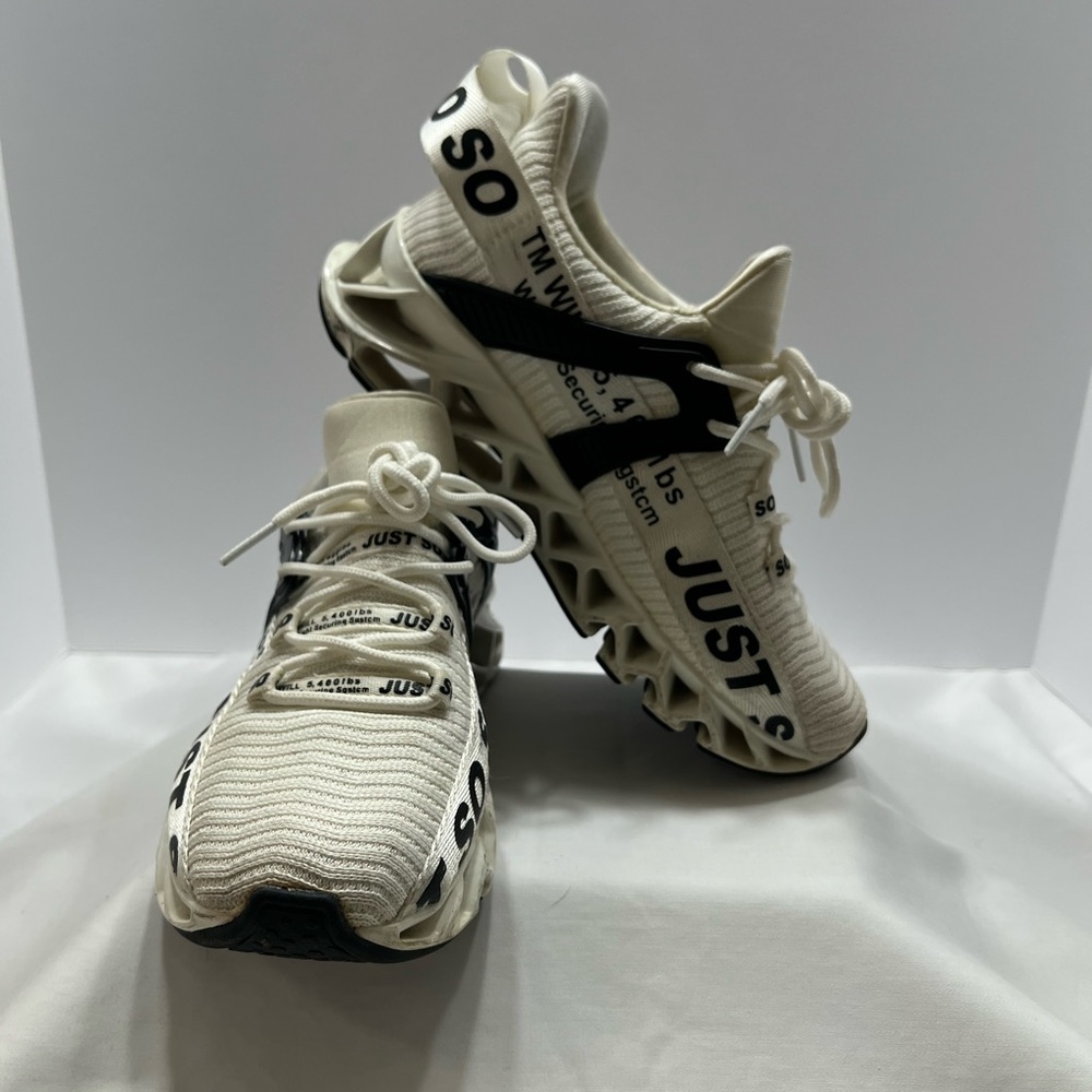 Stylish Just So So White and Black Athletic Shoes